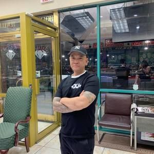 Meet your Posher, Thanh